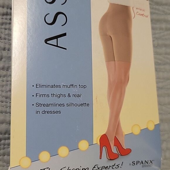 NEW 1X SPANX HI WAIST MID THIGH SHAPER SHAPEWEAR SHORTS FLATTENS TUMMY TAN NWT - Picture 2 of 7